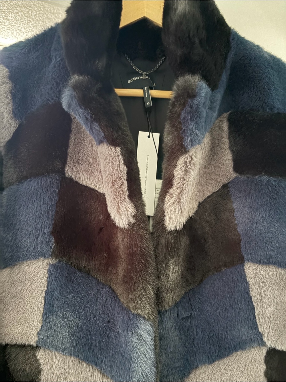 Runway Collection NWT BCBG Faux Fur coat. - Picture 12 of 14